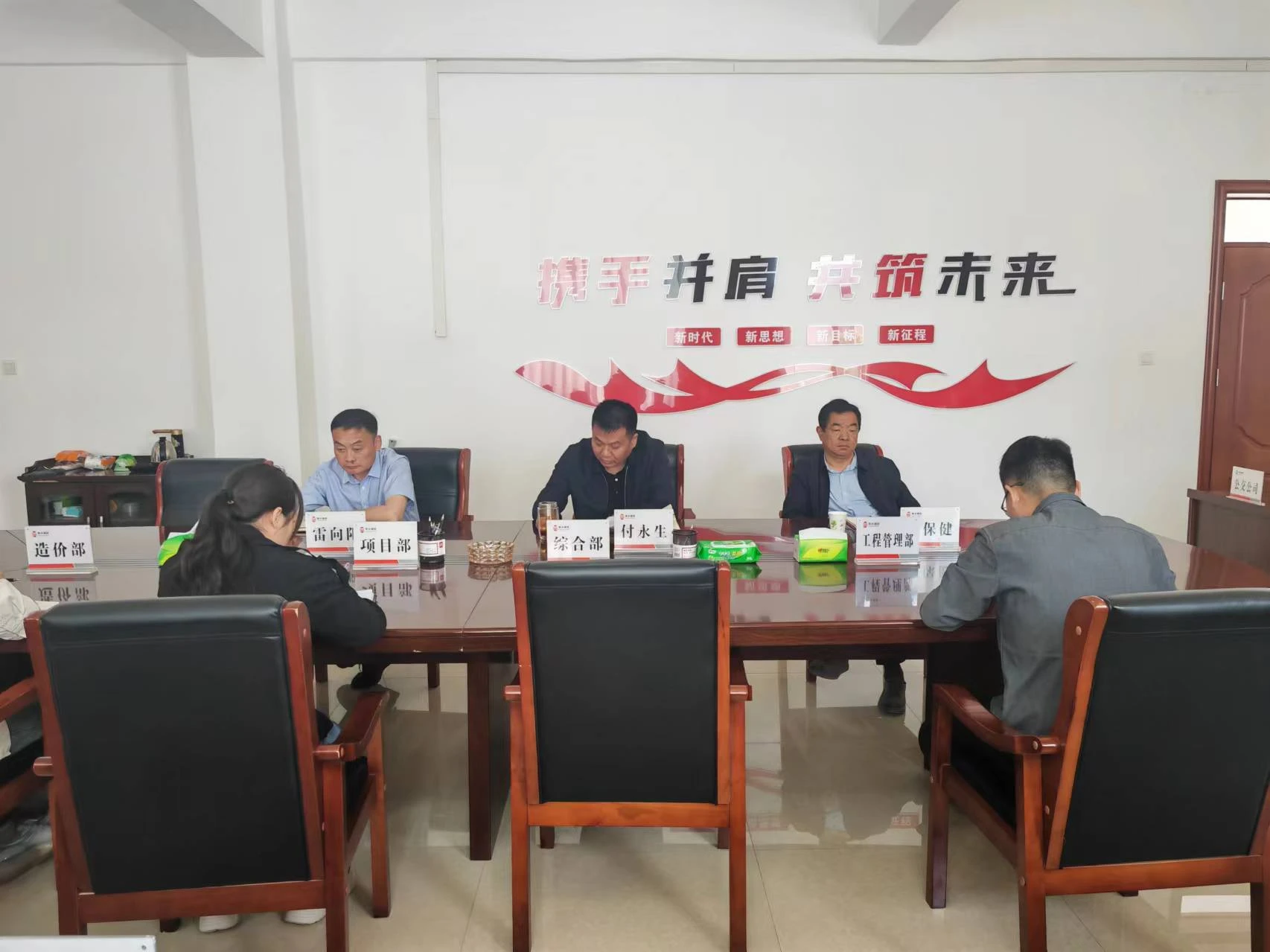 a5b017b59e567bda050cb3e2f557ffb.jpg a5b017b59e567bda050cb3e2f557ffb.jpg